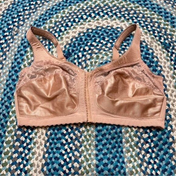 Glamorise Front Closure Bra - Picture 4 of 7